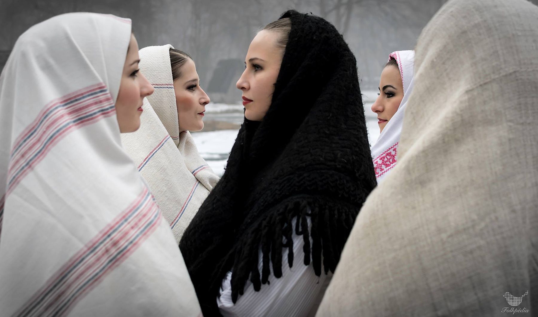 Falusi színeket mutat be Fehérváron a Fitos Dezső Társulat